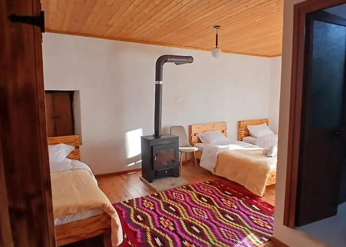 Konukevi Bujtina Tusha