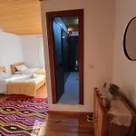 Bujtina Tusha Affittacamere